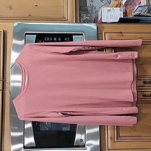 Women's long sleeve top